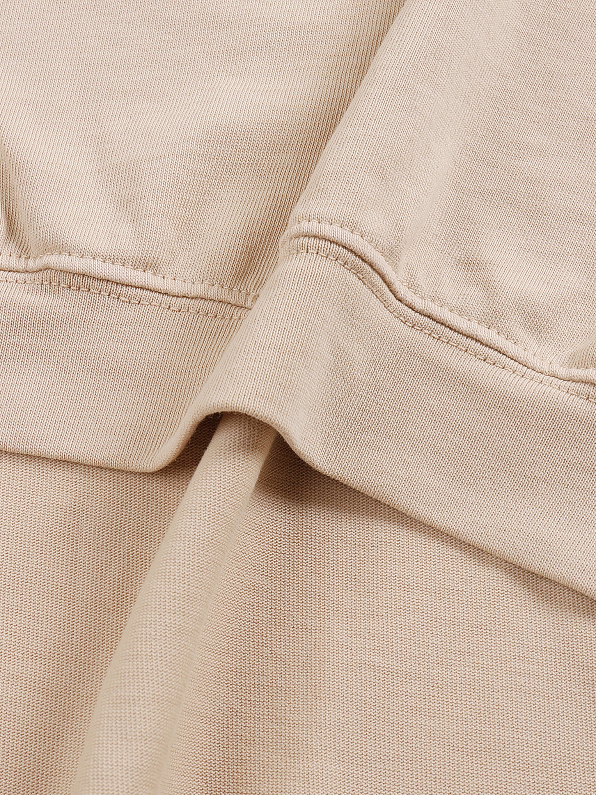 The Kindtagious Smile Crop